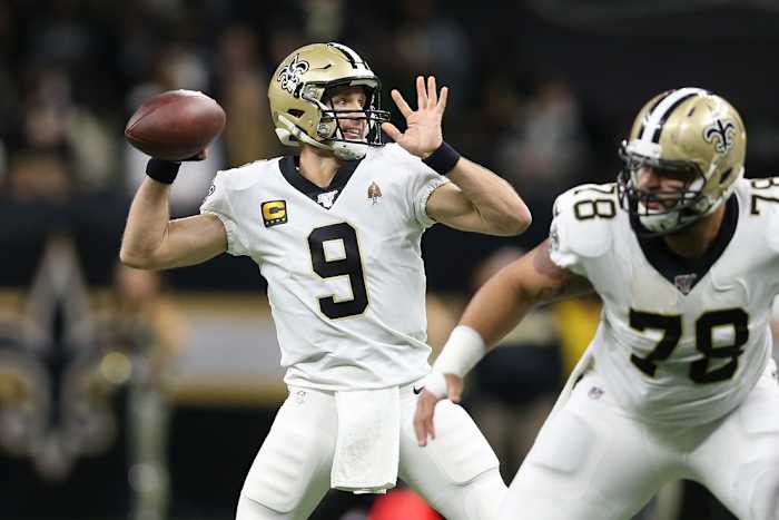 Saints Center Erik McCoy